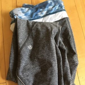 Lulu Lemon Work Out Leggings Size 6. Firm price.